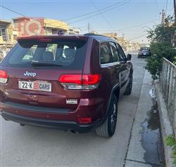 جیپ گراند شیرۆکی